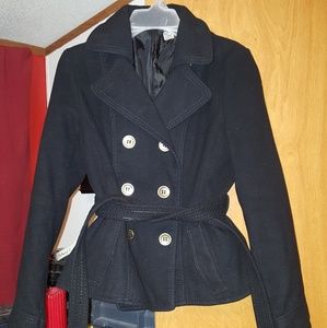 MAKE AN OFFER! H&M Black Waist Length Jacket